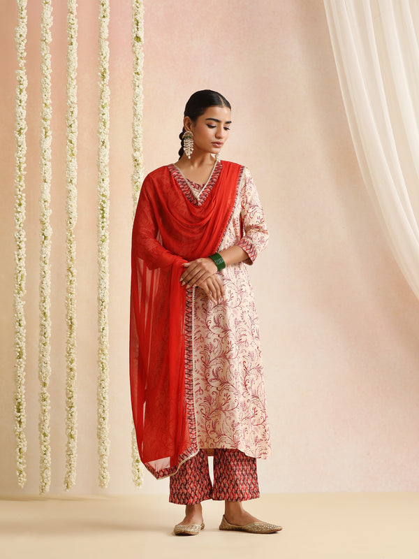 Ethnic Motifs Printed Round Neck Gotta Patti Kurta With Trousers & Dupatta