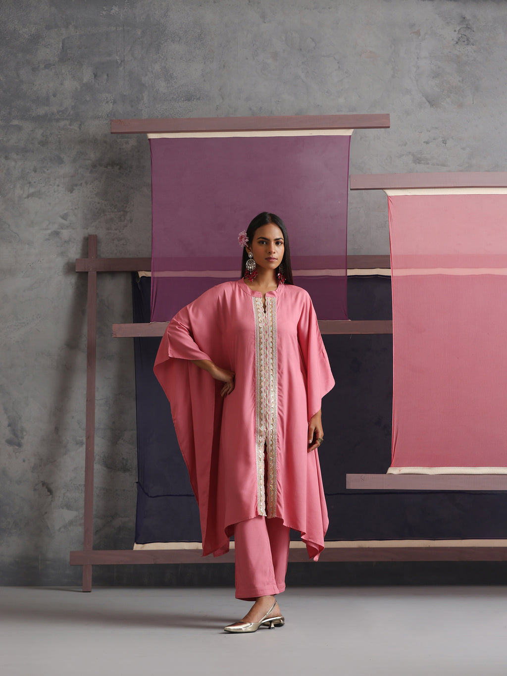 Khushal K Women Mandarin collar Pink Kaftan set