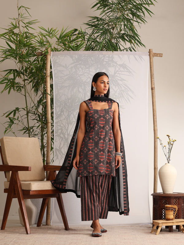 Khushal K Women Cotton kurti and Farshi Salwar with dupatta set - Black