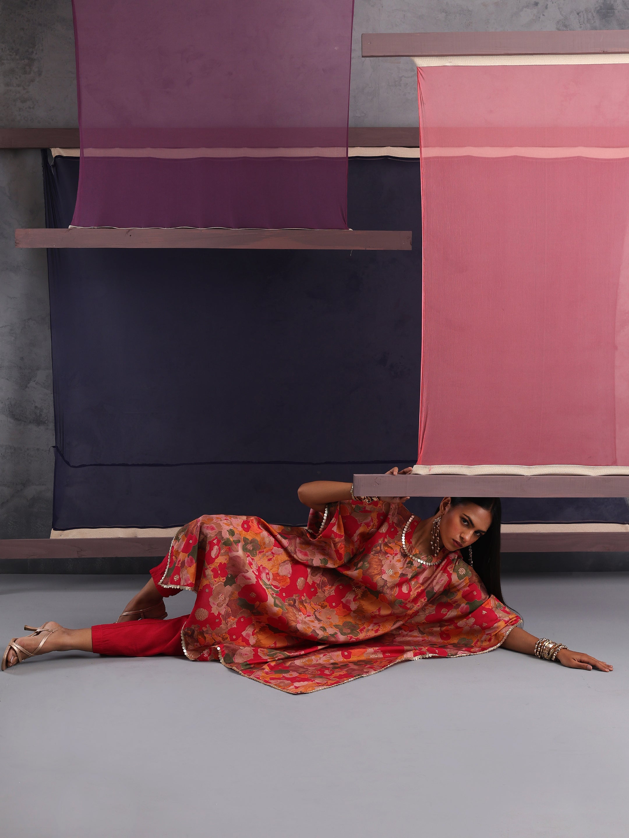 Khushal K Women Round Neck Prined Chanderi Kaftan set