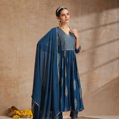 Ethnic Motifs Printed Thread Work Kurta With Trousers & Dupatta