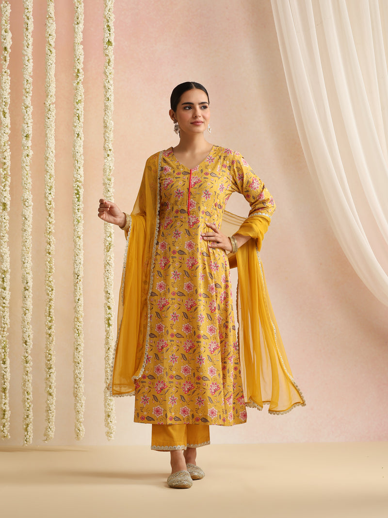 Women Floral Printed Cotton A-Line Kurta with Trousers & Dupatta