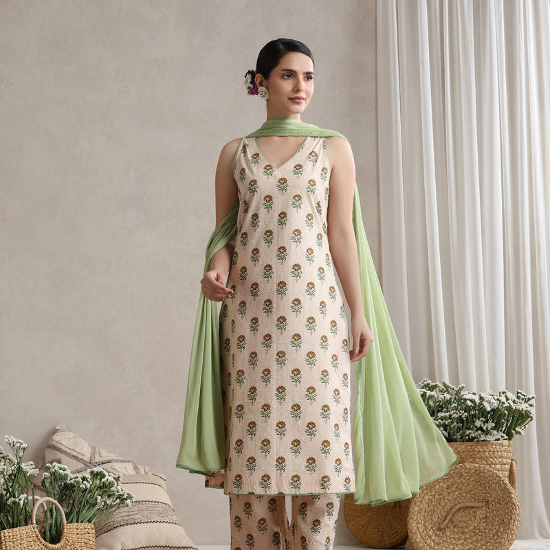 Floral Printed V-Neck Pure Cotton Kurta Set - Khushal K - Image 1