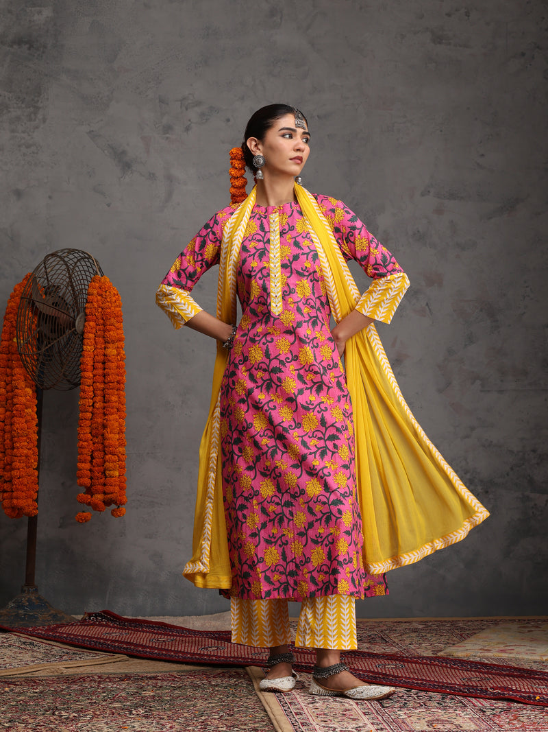 Khushal K Women Cotton Kurta Palazzo Dupatta Set - Pink
