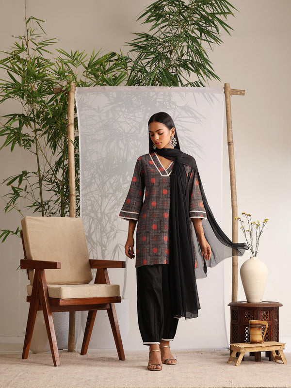 Khushal K Women Cotton kurti and Afghani Salwar with dupatta set - Black