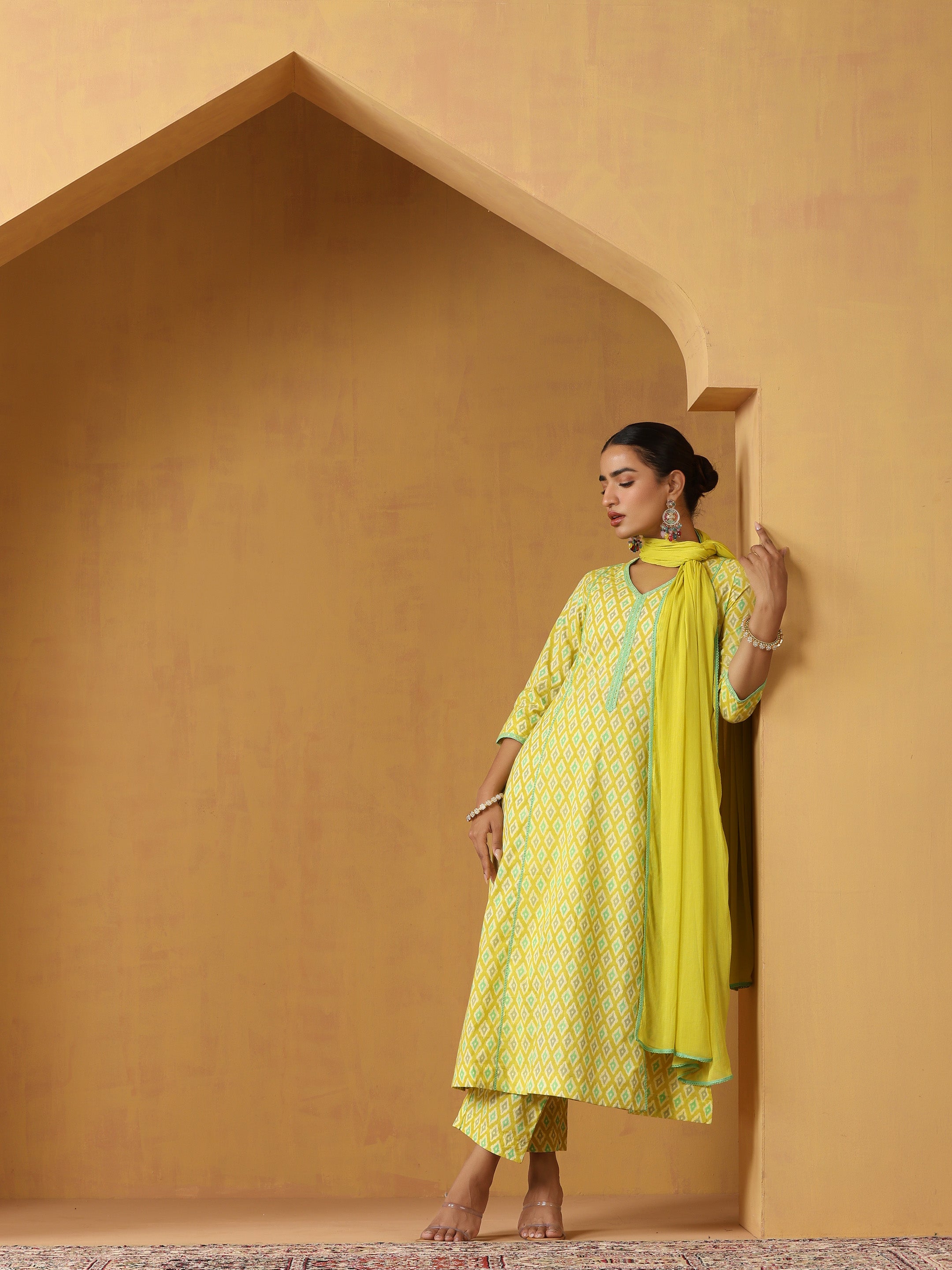 Geometric Printed Pure Cotton Straight Kurta With Palazzo And Dupatta