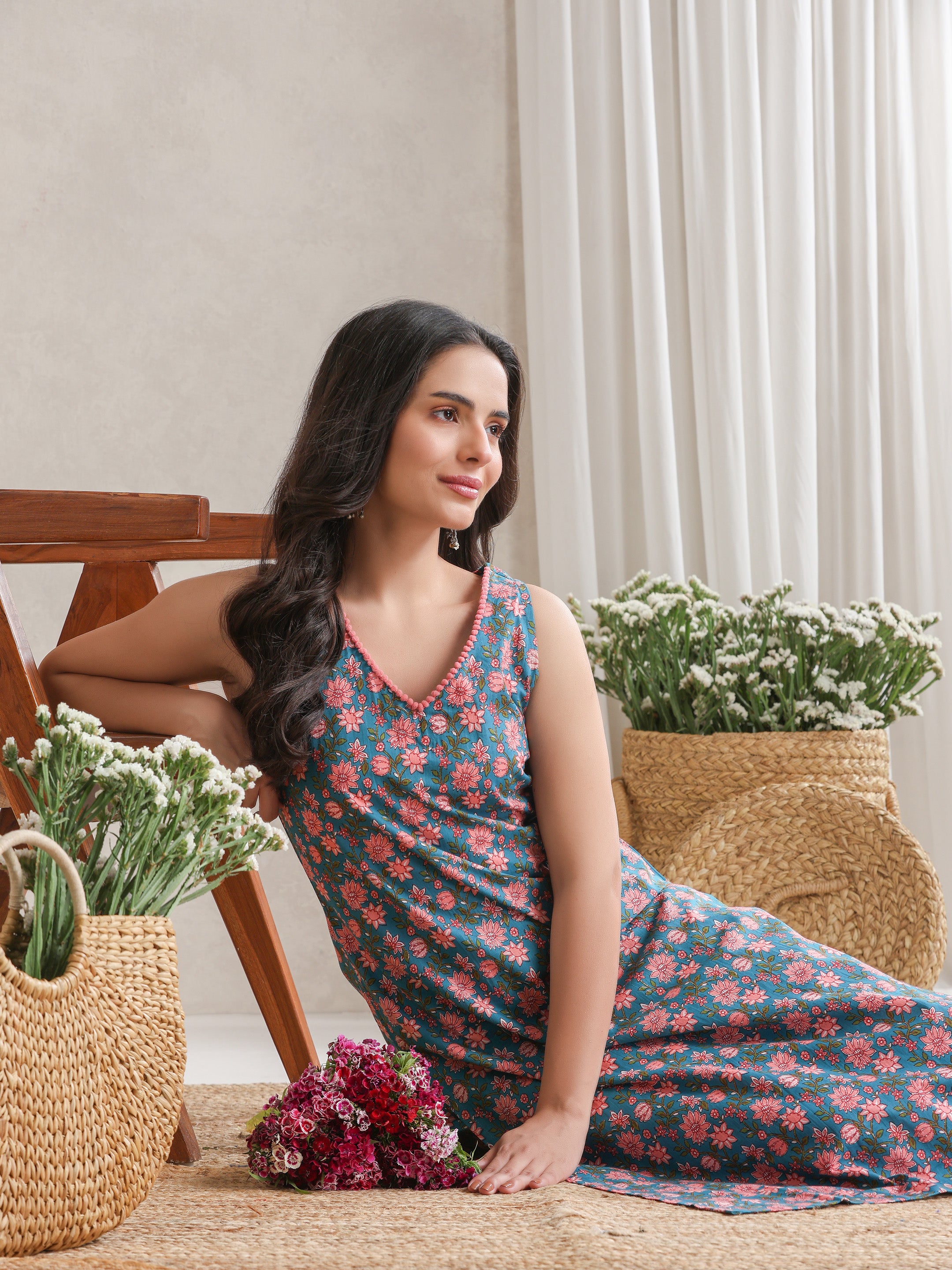 Floral Printed V-Neck Pure Cotton Kurta With Palazzos