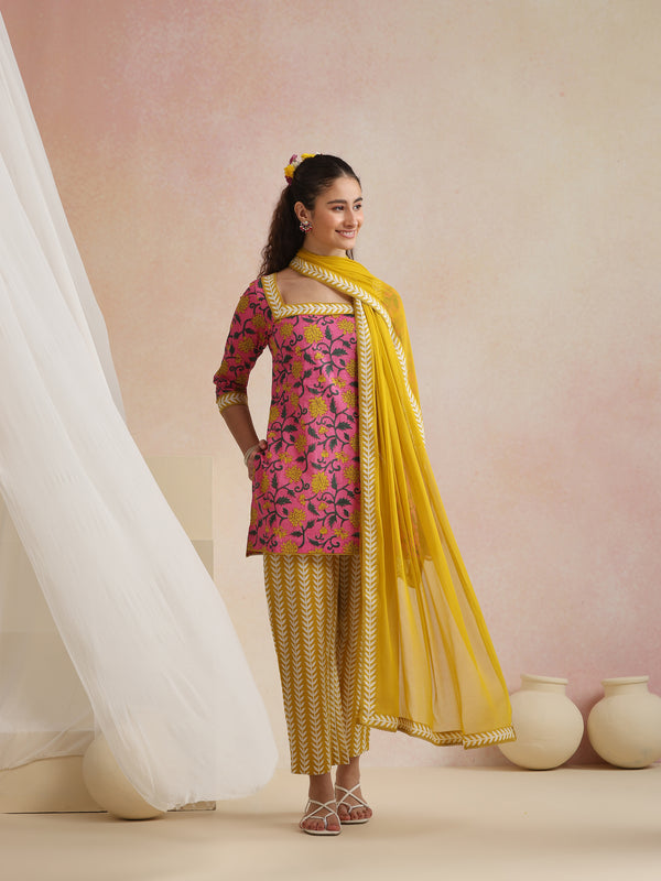 Khushal K Women Cotton Kurta Palazzo Dupatta Set - Pink