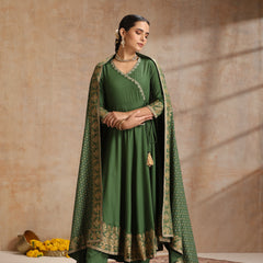 Women Solid Anarkali Kurta with Trousers & Dupatta