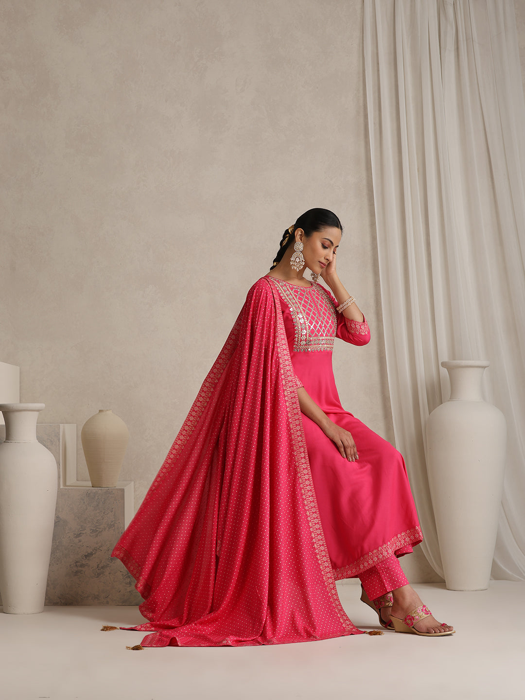 Floral Yoke Design V-Neck Thread Work A-Line Kurta With Trousers And Dupatta