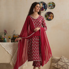 Khushal K Women Pink Floral Printed Regular Pure Cotton Kurta & Palazzo With Dupatta