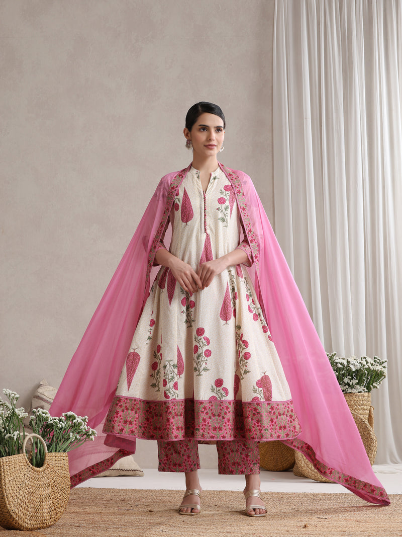 Women Floral Printed Cotton Kurta with Palazzos & Dupatta