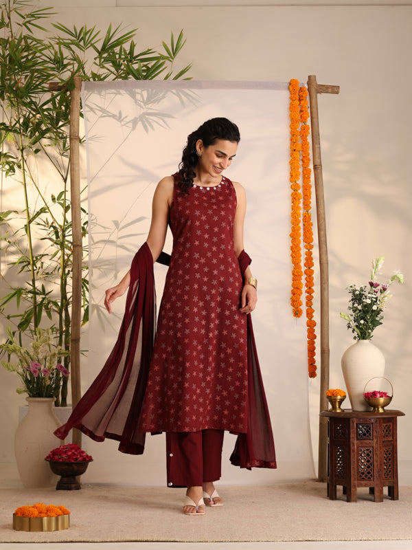 Khushal K Women Cotton kurta and palazzo with dupatta set - Maroon