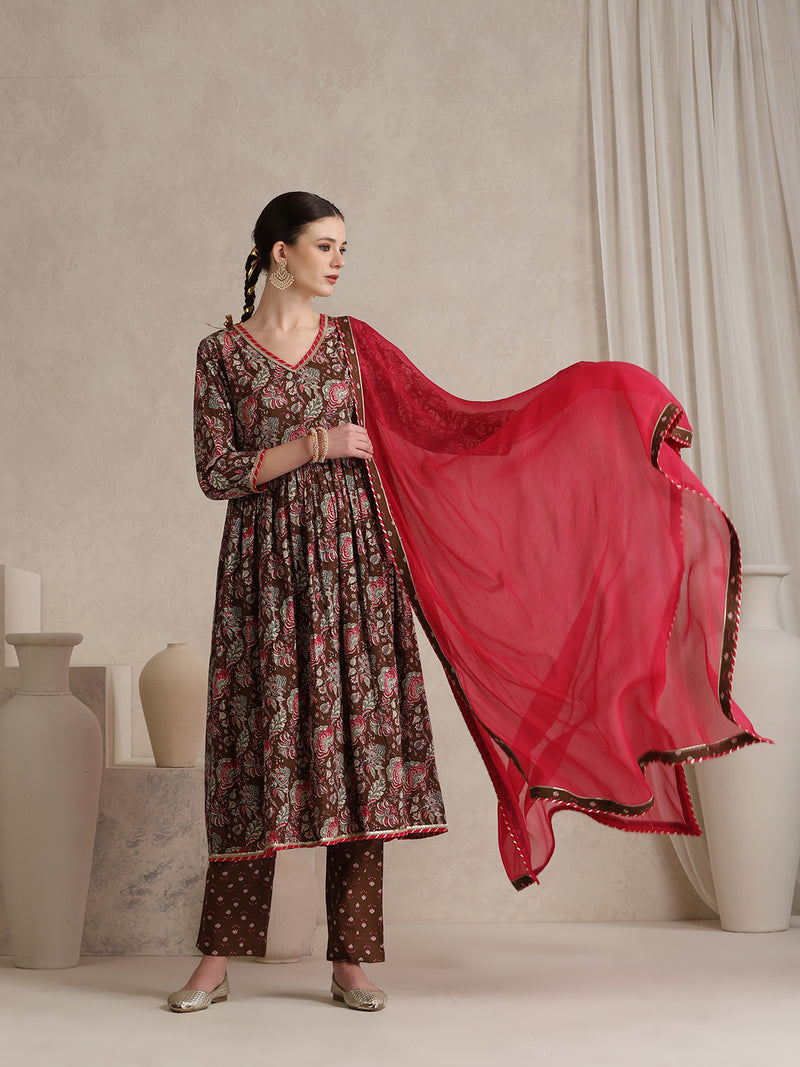 Khushal K Women Floral Printed Pure Cotton Anarkali Kurta set