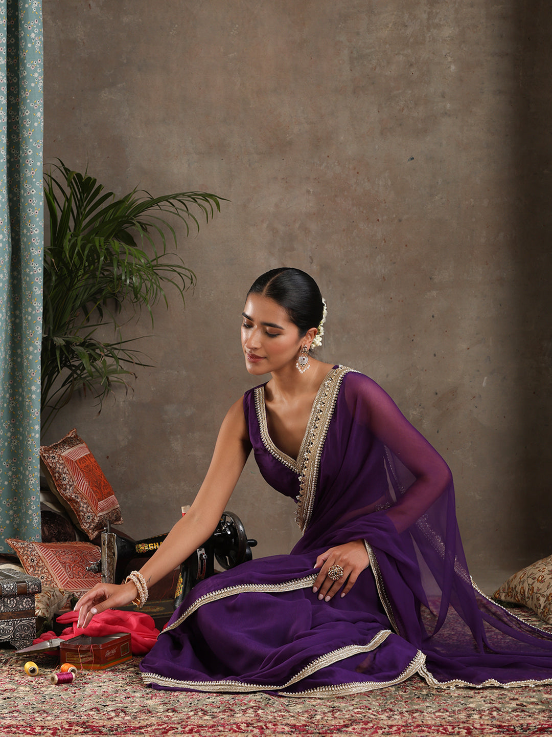 Poly Chiffon Fashion Saree