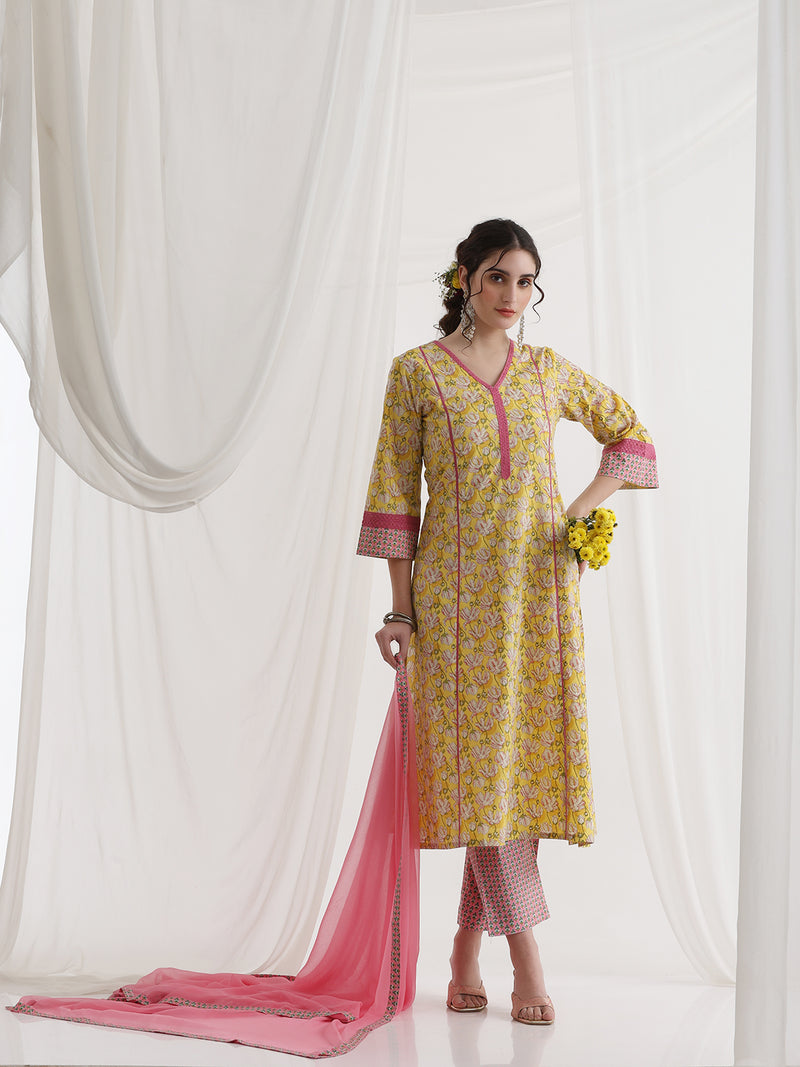 Women Floral Printed Regular Pure Cotton Kurta with Palazzos & With Dupatta