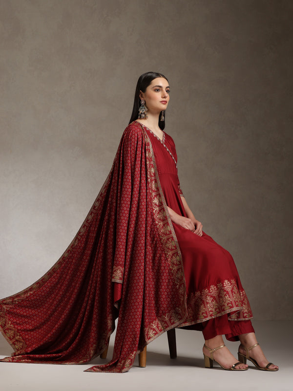 Khushal K Women Solid Anarkali Kurta set