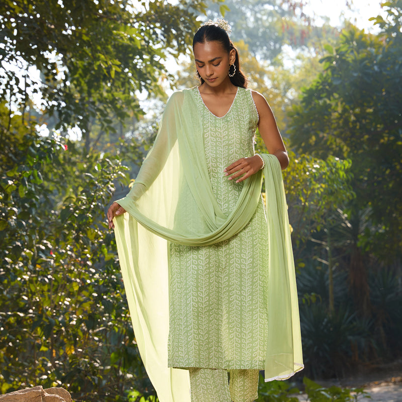 Women Printed Regular Pure Cotton Green Kurta & Palazzo with Dupatta - Khushal K - Image 1