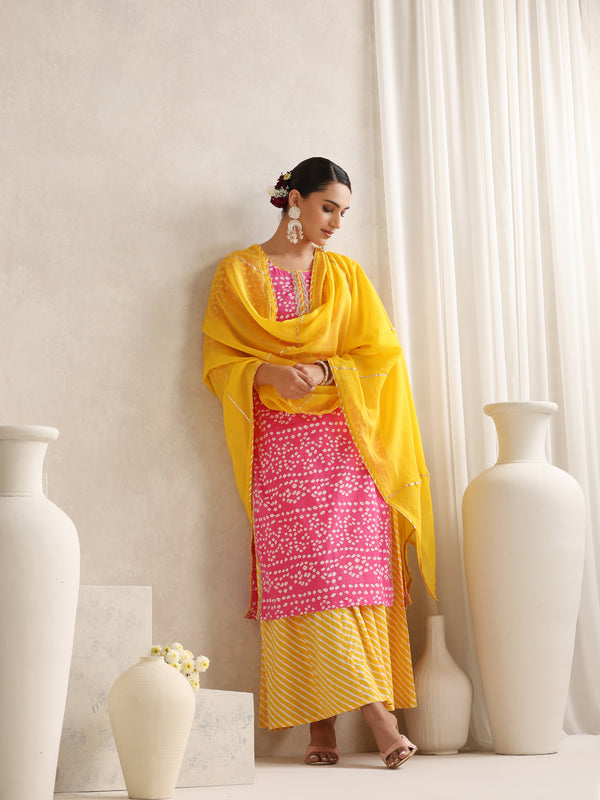 Khushal K  Printed Round Neck Pure Cotton Straight Kurta set