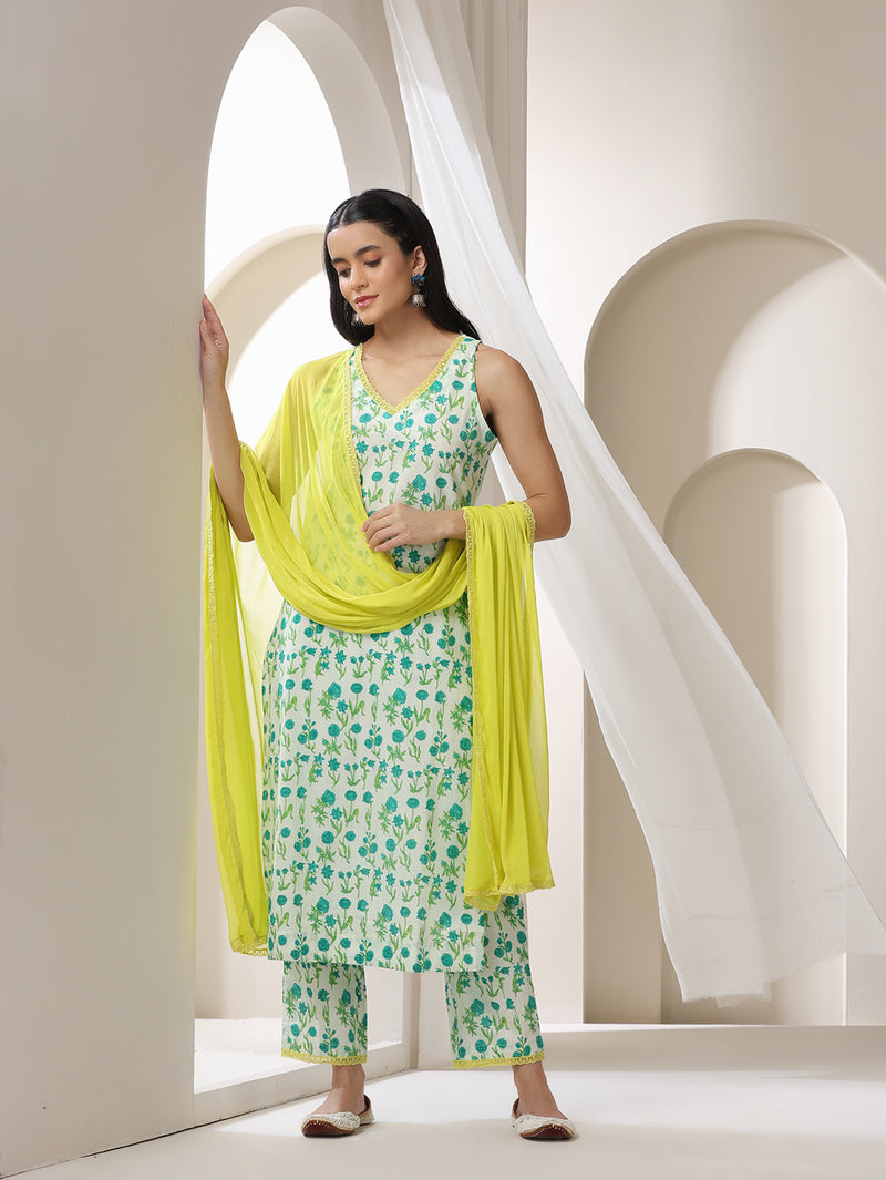 Khushal K Women Floral Printed Regular Pure Cotton Kurta set