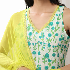 Khushal K Women Floral Printed Regular Pure Cotton Kurta set