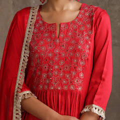 Khushal K Floral Yoke Design Regular Thread Work Kurta set