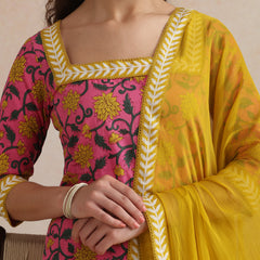Khushal K Women Cotton Kurta Palazzo Dupatta Set - Pink