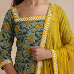Khushal K Women Cotton Kurta Palazzo Dupatta Set - Green