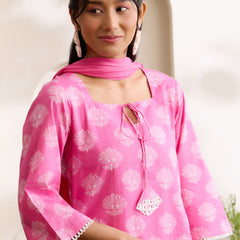 Khushal K Women Cotton Kurti And Farshi Salwar  With Dupatta Set - Pink