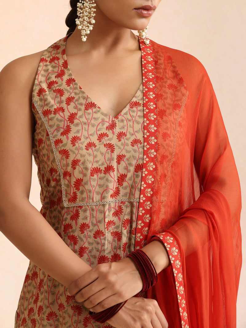 Women Floral Printed V-Neck Kurta with Trousers & Dupatta