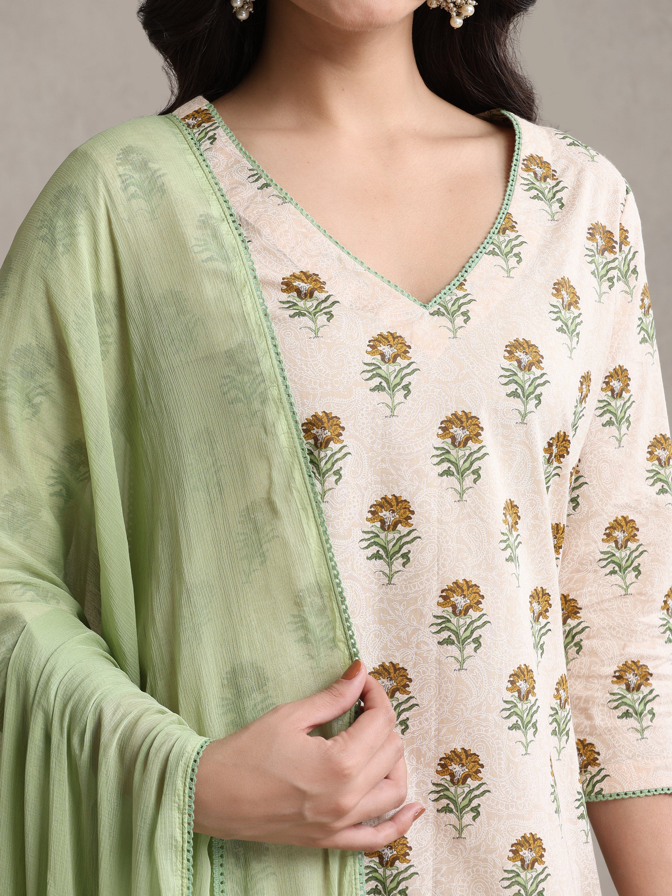 Floral Printed V-Neck Pure Cotton Kurta with Palazzos & With Dupatta
