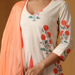 Khushal K Women Floral Printed Regular Pure Cotton Kurta set