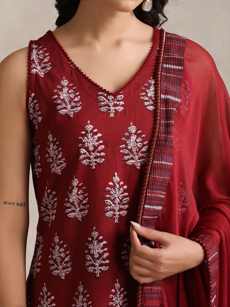 Khushal K Floral Printed V-Neck Pure Cotton Kurta set