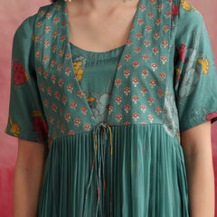 Floral Printed Layered Cord Set With Jacket