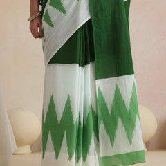 Women Hand Block Green Pure Cotton Printed Saree