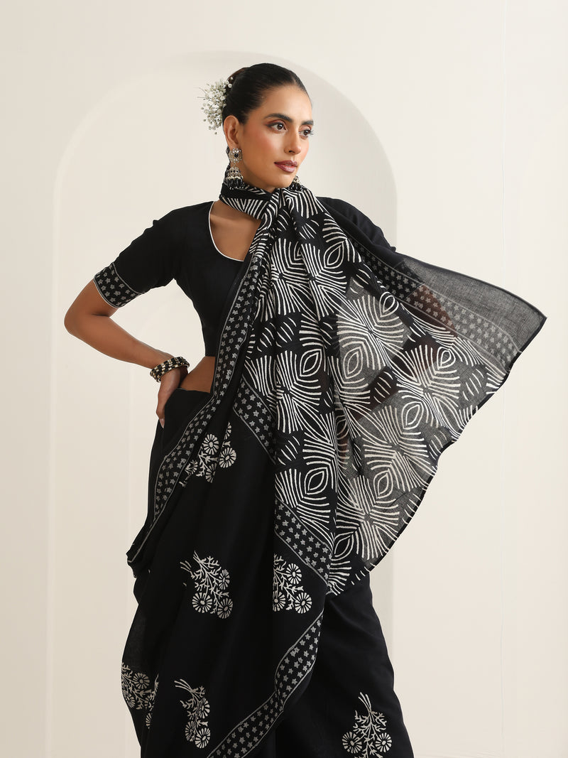 Women Hand Block Black Pure Cotton Printed Saree
