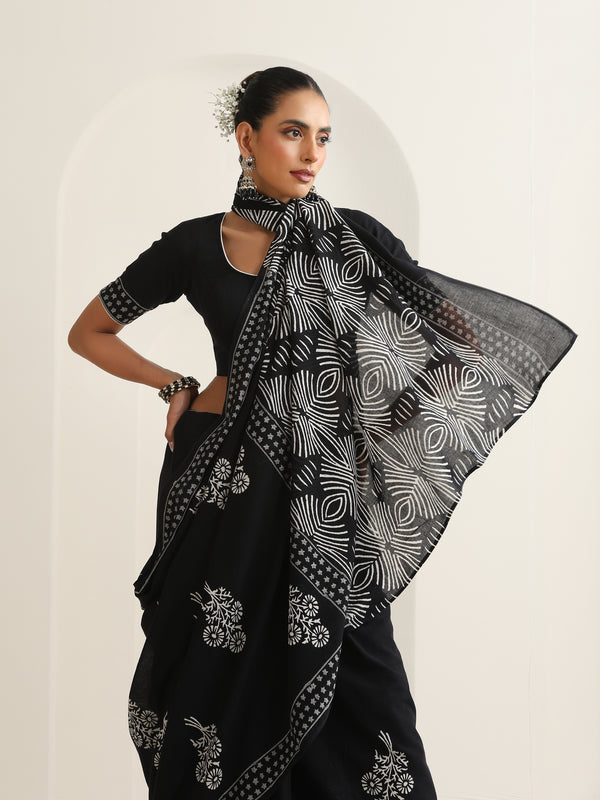 Women Hand Block Black Pure Cotton Printed Saree
