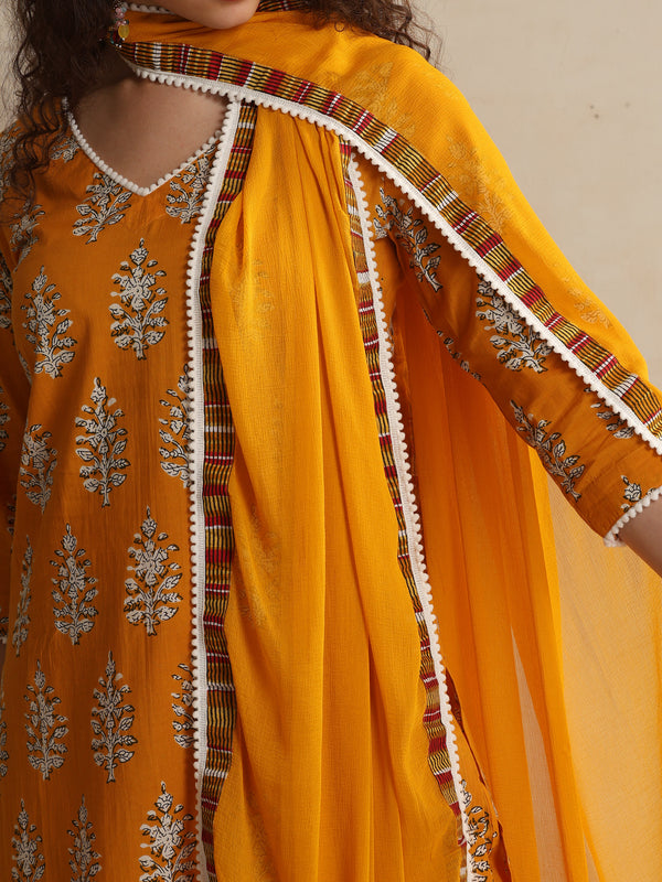 Khushal K Women Floral Printed Regular Pure Cotton Mustard Kurta & Palazzo With Dupatta