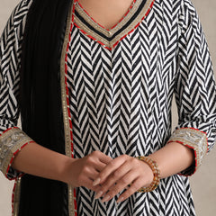 Khushal K Women Chevron Printed Cotton Anarkali Kurta set