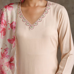 Khushal K Women Embroidered Regular Thread Work Kurta set