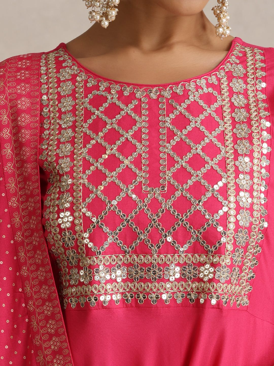 Floral Yoke Design V-Neck Thread Work A-Line Kurta With Trousers And Dupatta