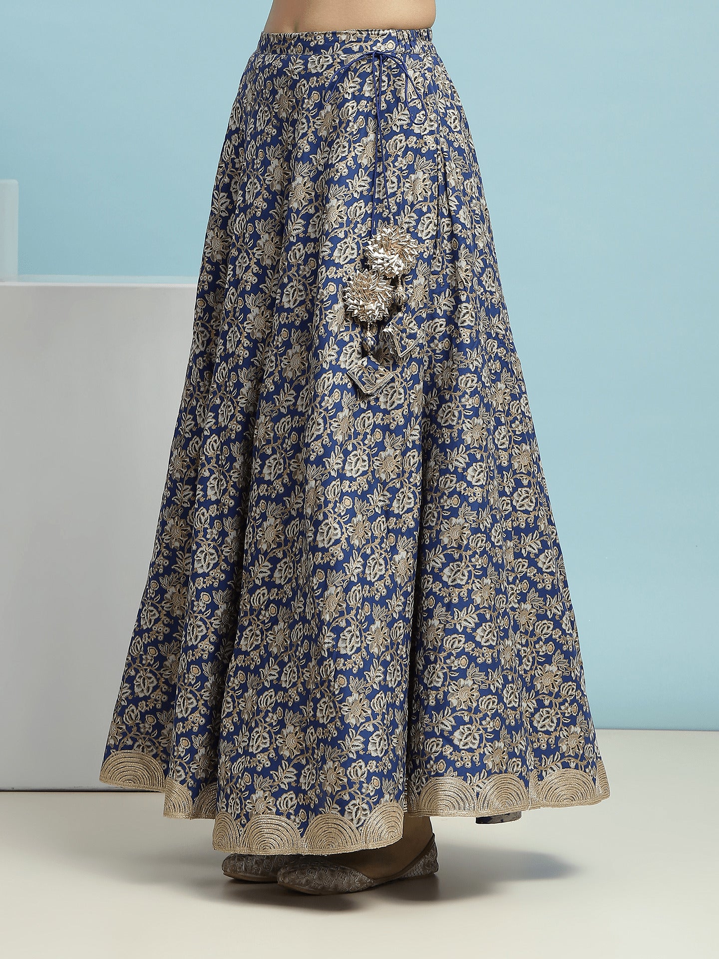 Printed V-Neck Ready to Wear Lehenga & Blouse With Dupatta