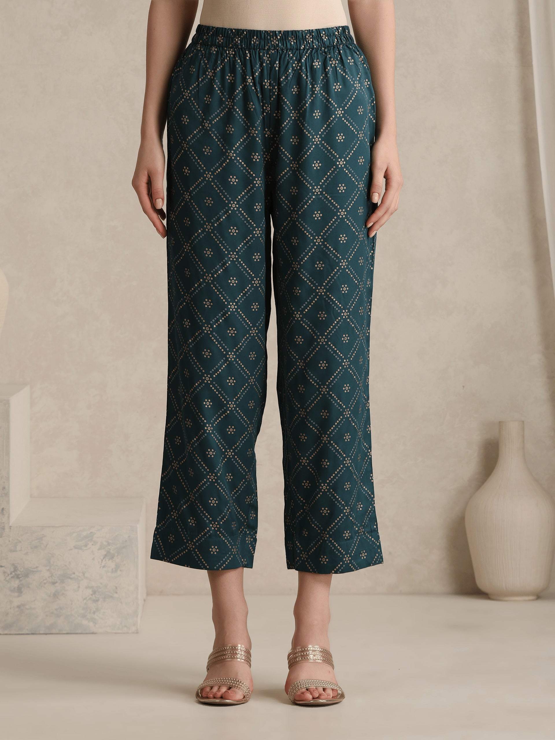 Ethnic Motifs Printed Mandarin Collar A-Line Kurta With Trousers And Dupatta