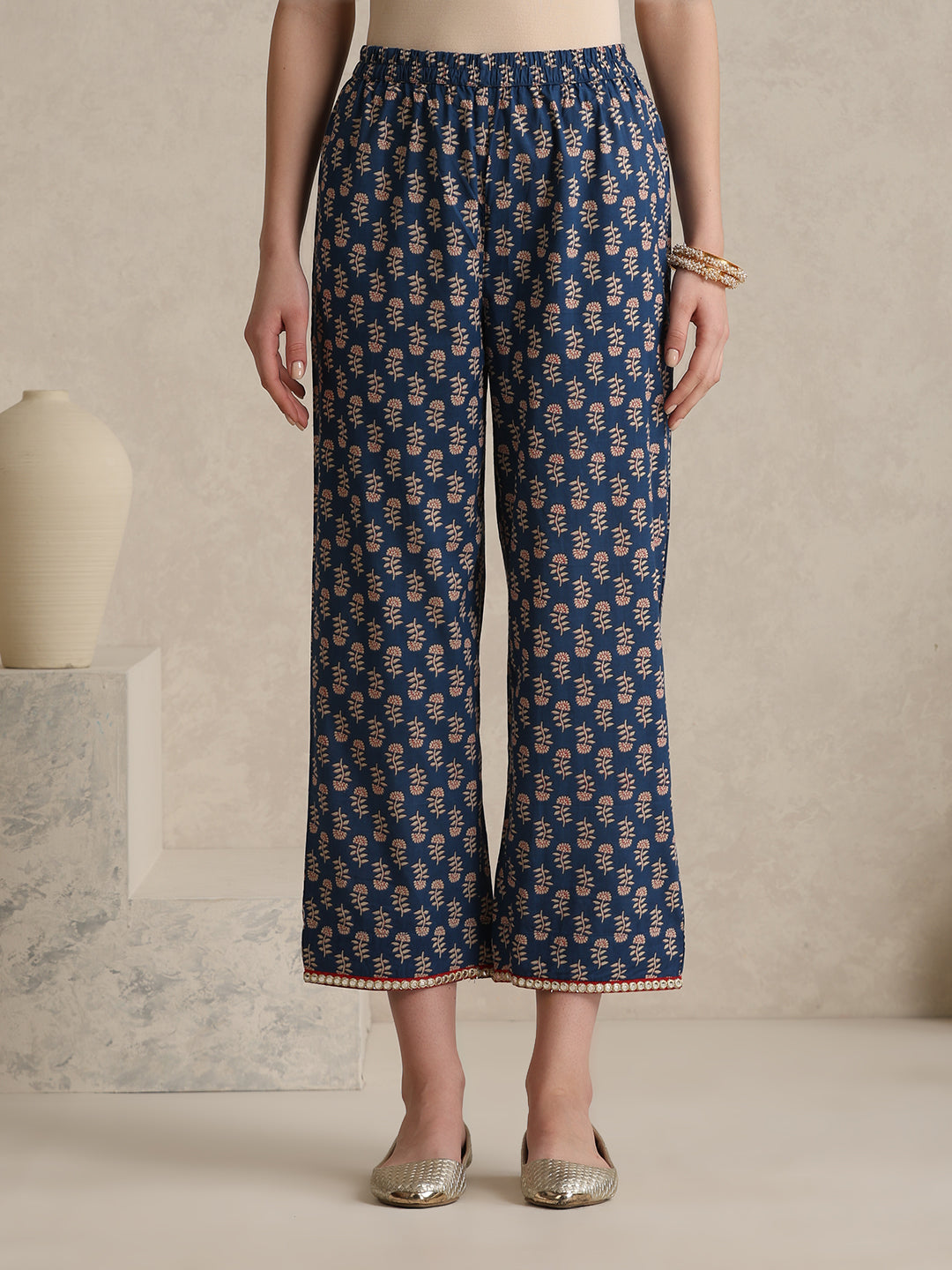 Floral Printed V-Neck Pure Cotton Kurta With Palazzos And Dupatta