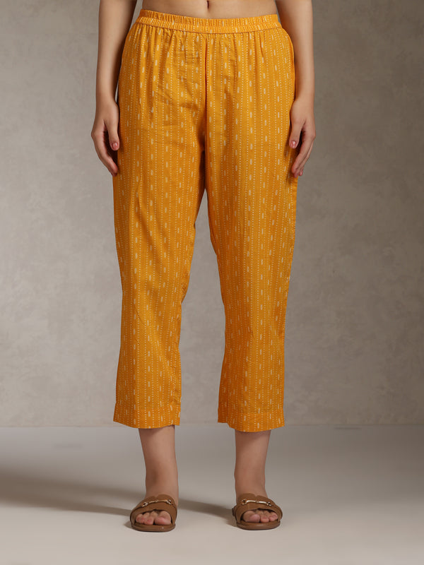 Khushal K Geometric Printed V-Neck Pure Cotton Straight Kurta set