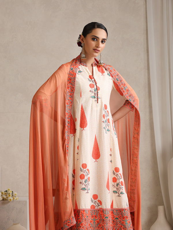 Women elegant White Anarkali Kurta with Coral Prints, Palazzos & Dupatta