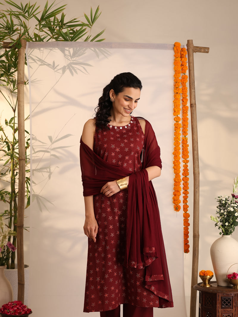 Khushal K Women Cotton kurta and palazzo with dupatta set - Maroon