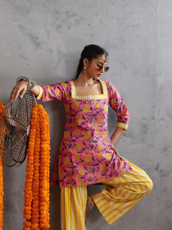 Khushal K Women Cotton Kurta Farsi Salwar Set - Pink