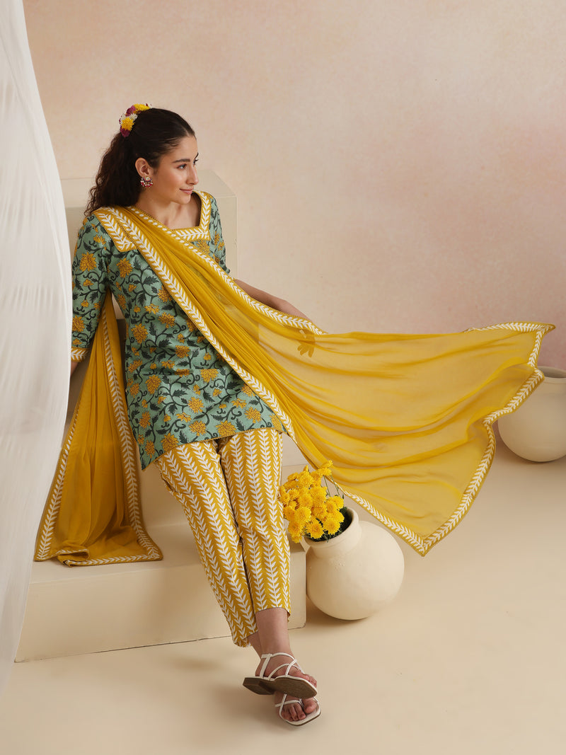 Khushal K Women Cotton Kurta Palazzo Dupatta Set - Green