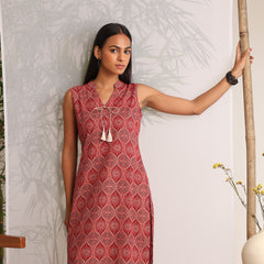 Khushal K Women Cotton kurta With Pant set - Maroon